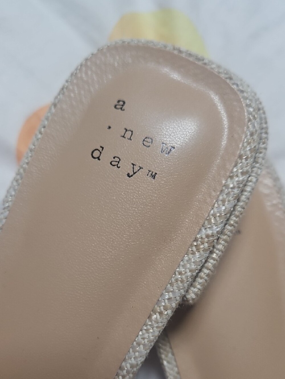 a new day Textured Beige Ruffle Open-Toe Mules Size 10 - Picture 2 of 4